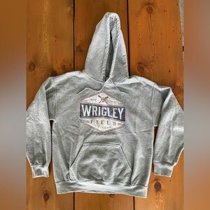 Chicago Wrigley Field  Gray Hoodie Sweatshirt Heavy Blend Size M